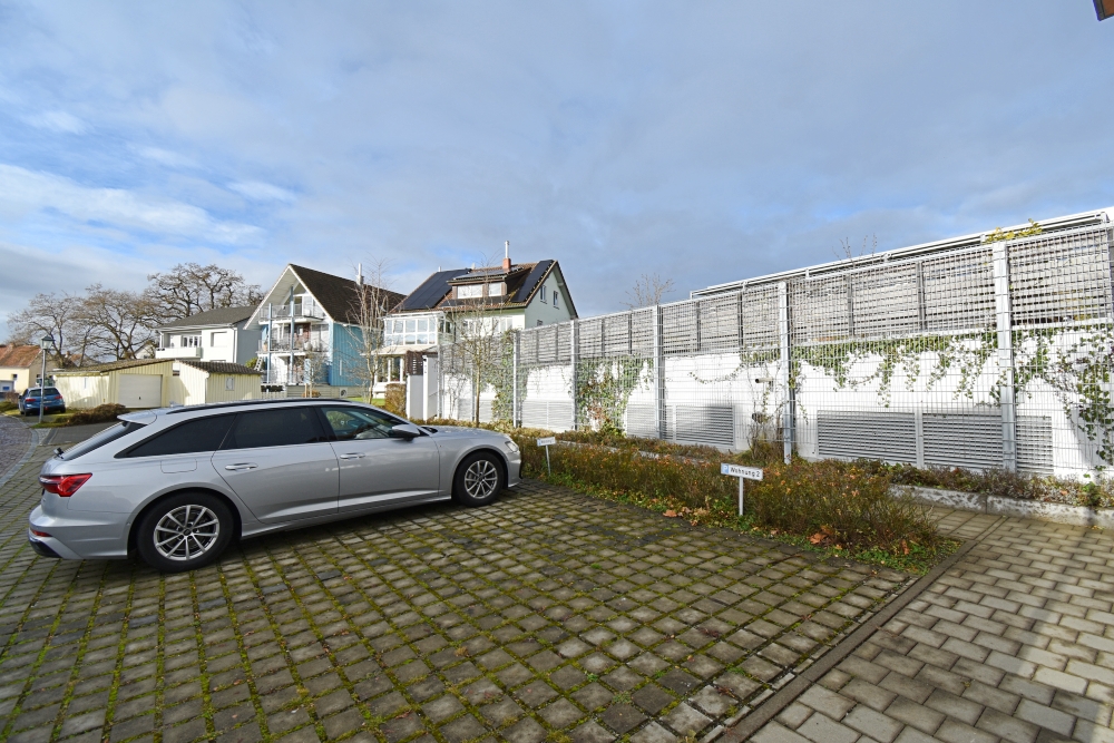 Pkw-Außenstellplatz