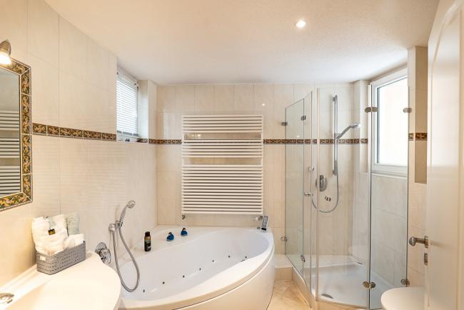 Masterbad OG Ansicht