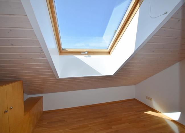 Ankleide o. kleines Büro