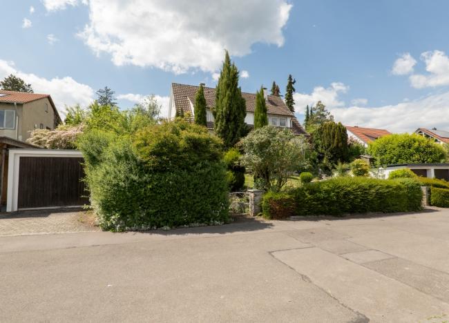 Zugang Doppelhaus 1 + Einzelgarage