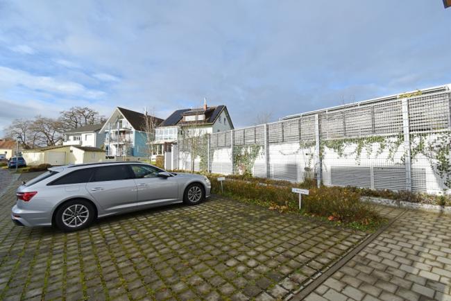 Pkw-Außenstellplatz