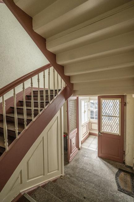 Eingangsbereich Treppenhaus vom Innenhof