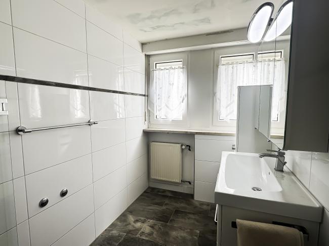 Badezimmer EG