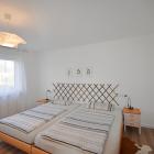 Schlafzimmer (weitere Ansicht)